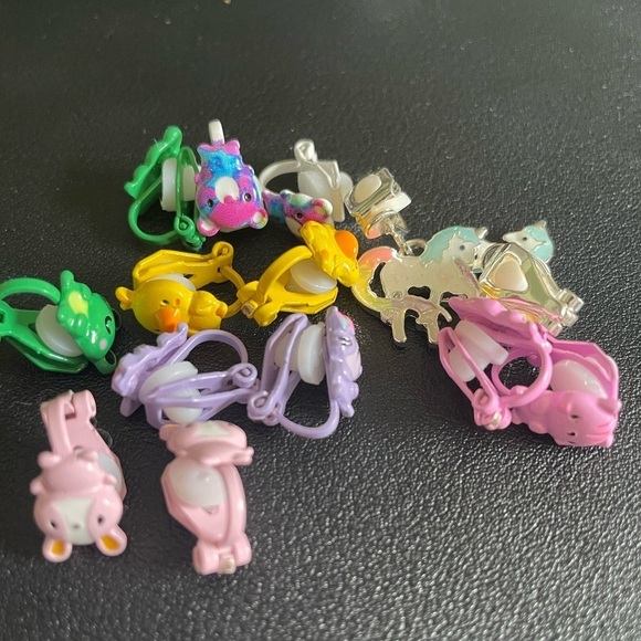 Claire's Other - 7 Pairs of Claire’s Clip on Earrings - New!